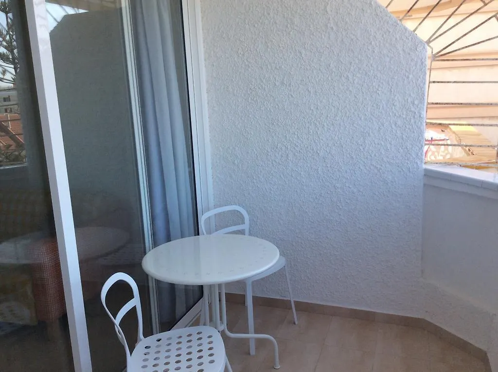 Apartment With Terrace In Playa De Las Americas